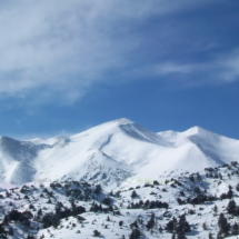 Kastro 2,218m (on the left) and Fanari 2,190m (on the right)